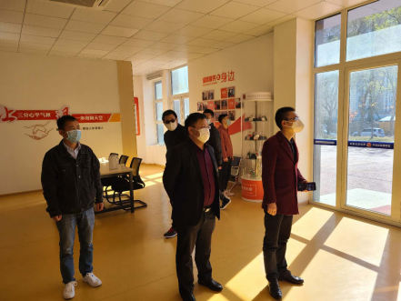 广安爱多贺洪燕一行光临lewin乐玩官网软件